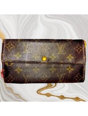 Preloved Louis Vuitton Monogram Sarah Wallet